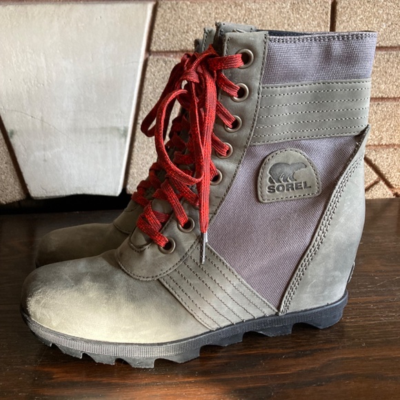 Sorel Lexie Wedge Red Lace Boots Women’s Size 10 Excellent Condition! - Picture 7 of 10